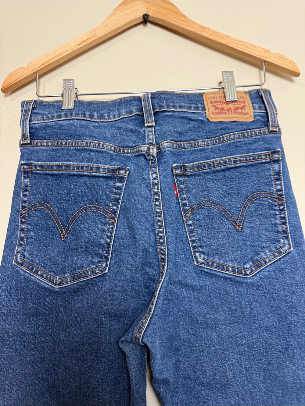 Levi’s wedgie Skinny Jeans size 30 - Picture 6 of 6